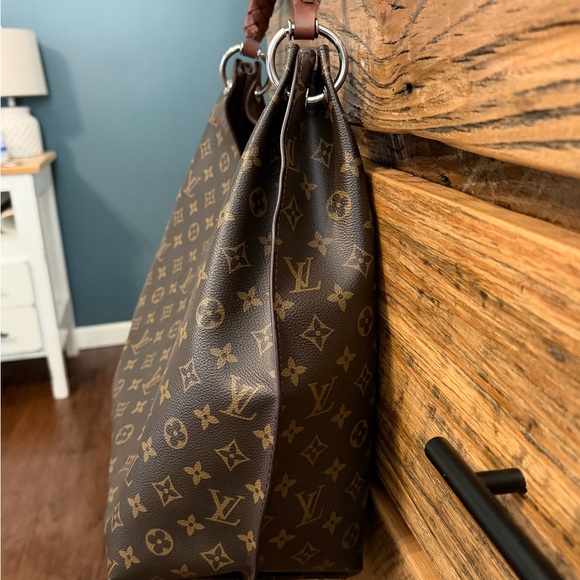 Brown Monogram Hobo Bag - Picture 4 of 8